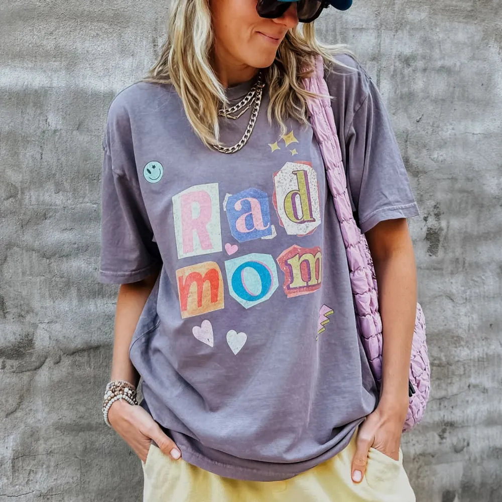 Easy Fit Wear Rad Mom Poster Vintage Tee