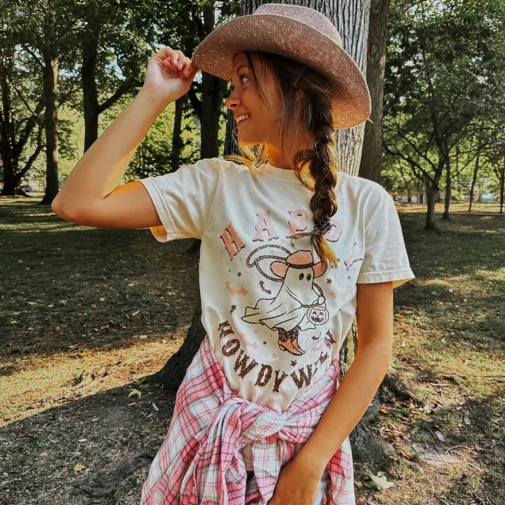 Slim Design Sporty Look Happy Howdyween Tee