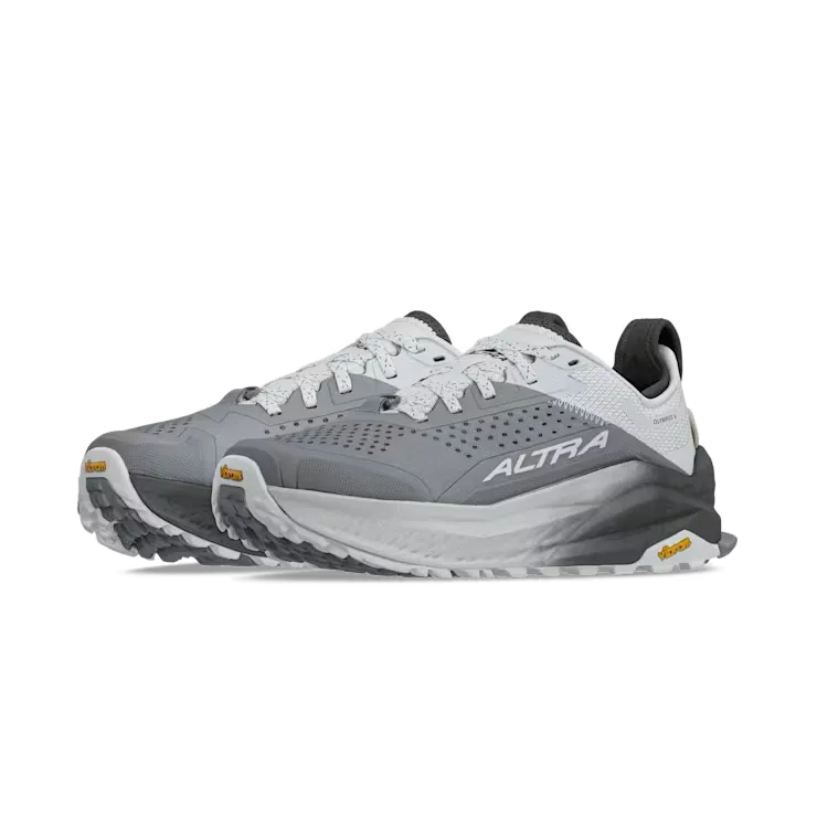 Seamless Toe Bumper padded collar trail shoes Women's Olympus 6 (220 - Gray)