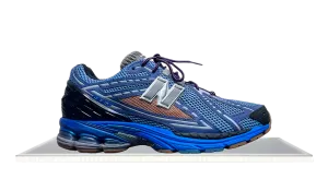 Style focused New Balance 1906R Action Bronson Medusa Azul