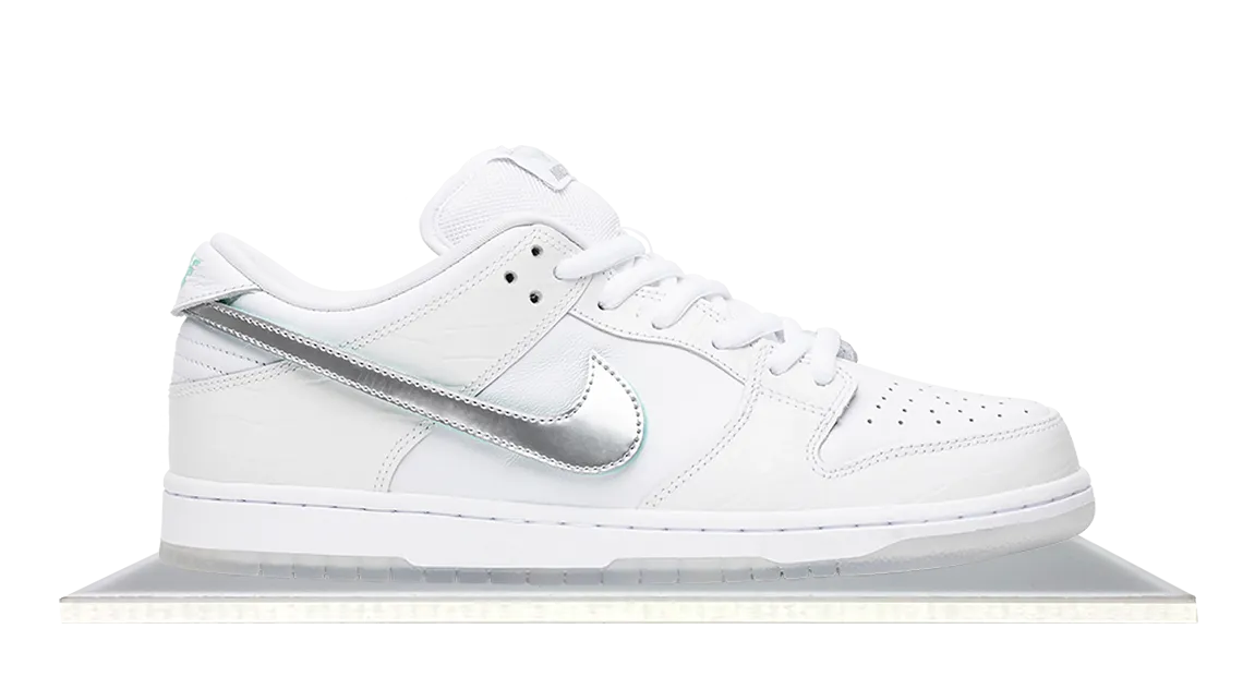 SB Dunk Low Diamond Supply Co White Diamond Move Comfort