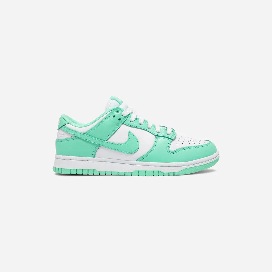 Nike Dunk Low Green Glow WMNS Relax Day Smooth Grip