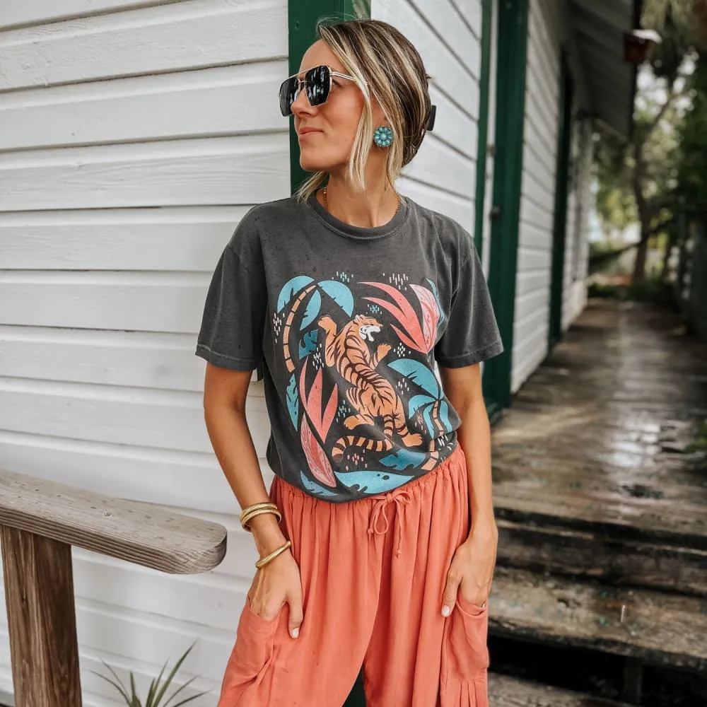 Tiger Palm Tree Tee Cozy Wardrobe