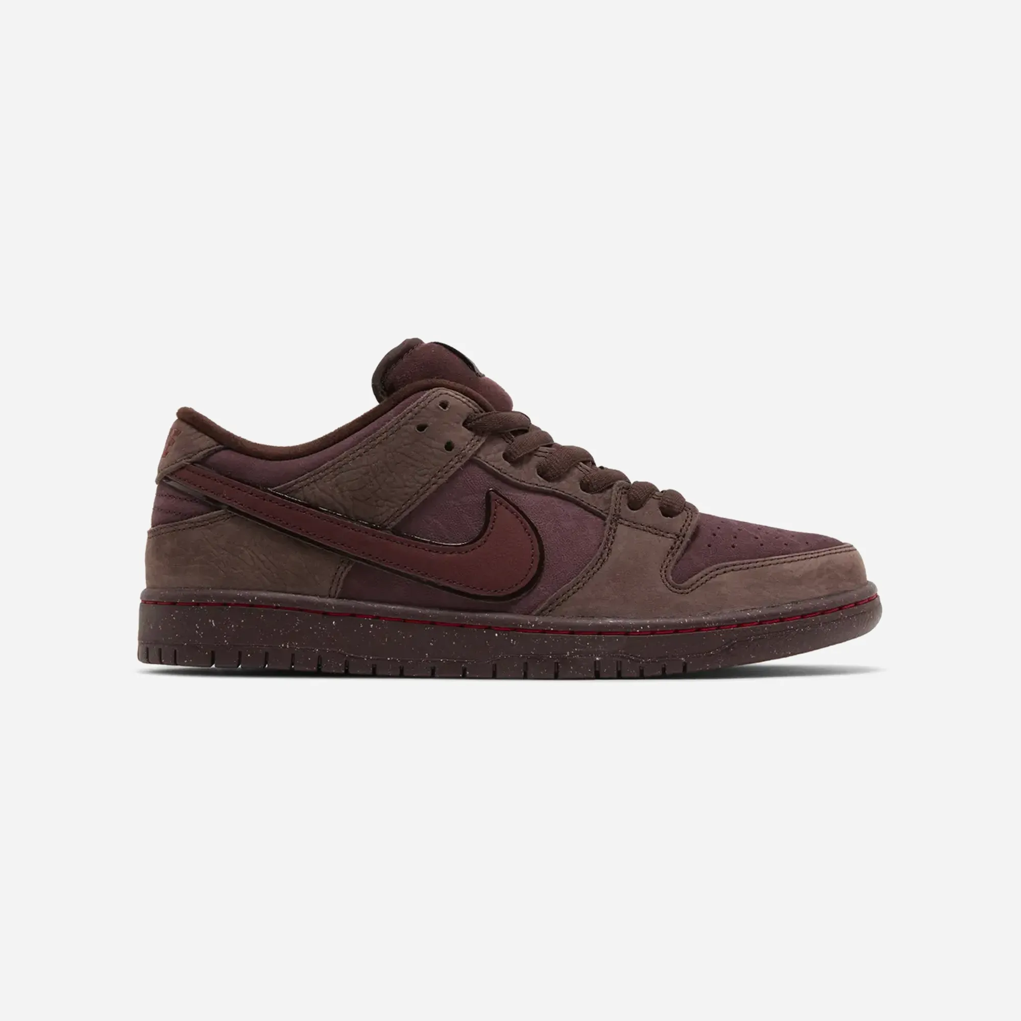Nike SB Dunk Low City of Love Burgundy Crush HeelCushion