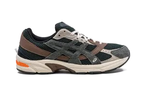 Gel 1130 "HAL Studios" Relaxed Days Sidewalk Walk