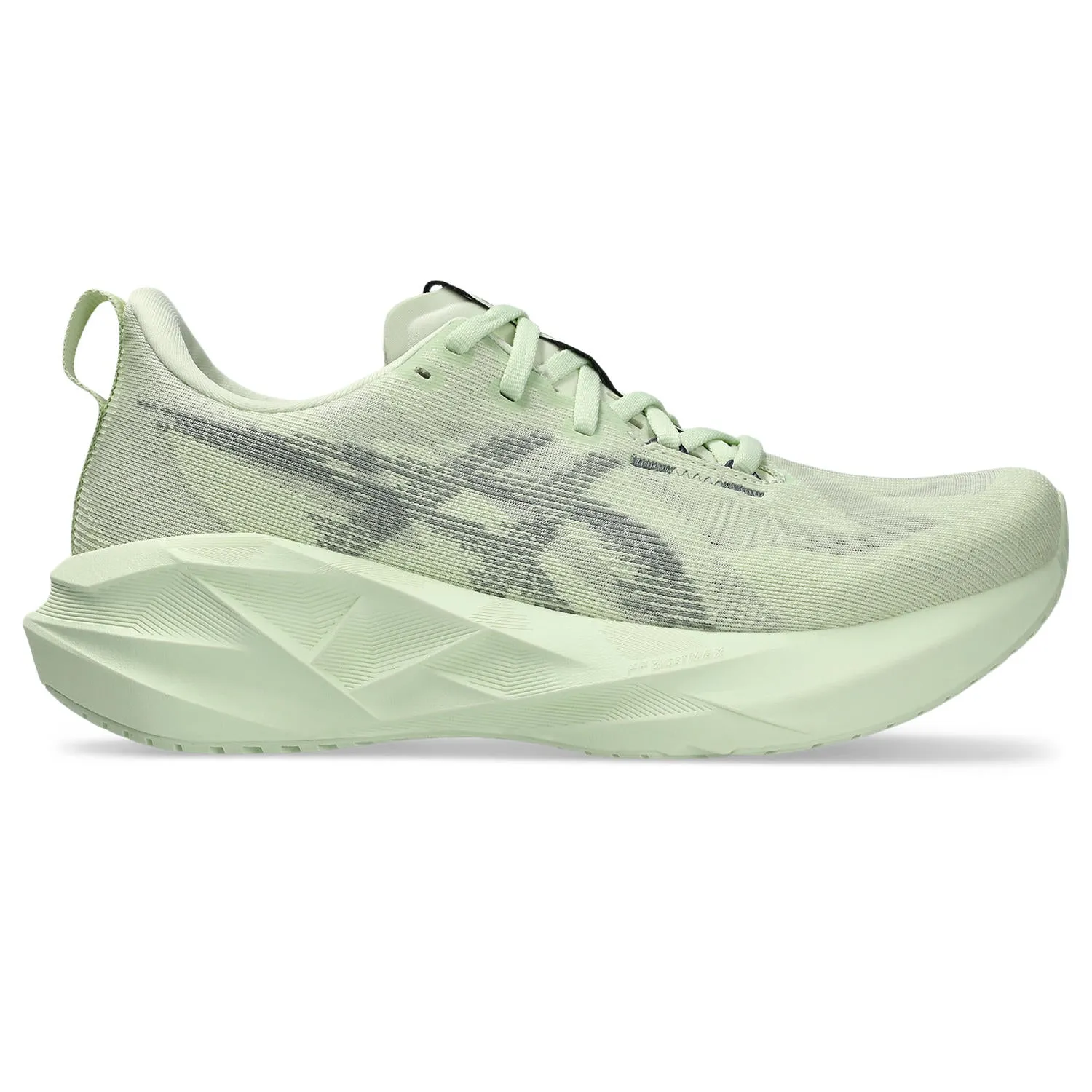 cold - resistant shoes facilitate movement Women's Novablast 5 (301 - Whisper Green/Monument Blue)