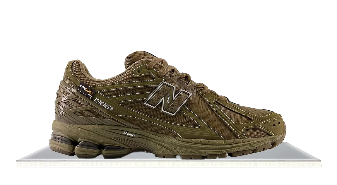 Ankle Collars Airport Run New Balance 1906R Cordura Olive