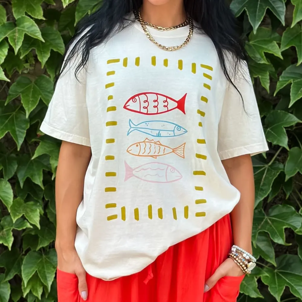 Fuzz Free Surface Floral freshness Colorful Catch Tee