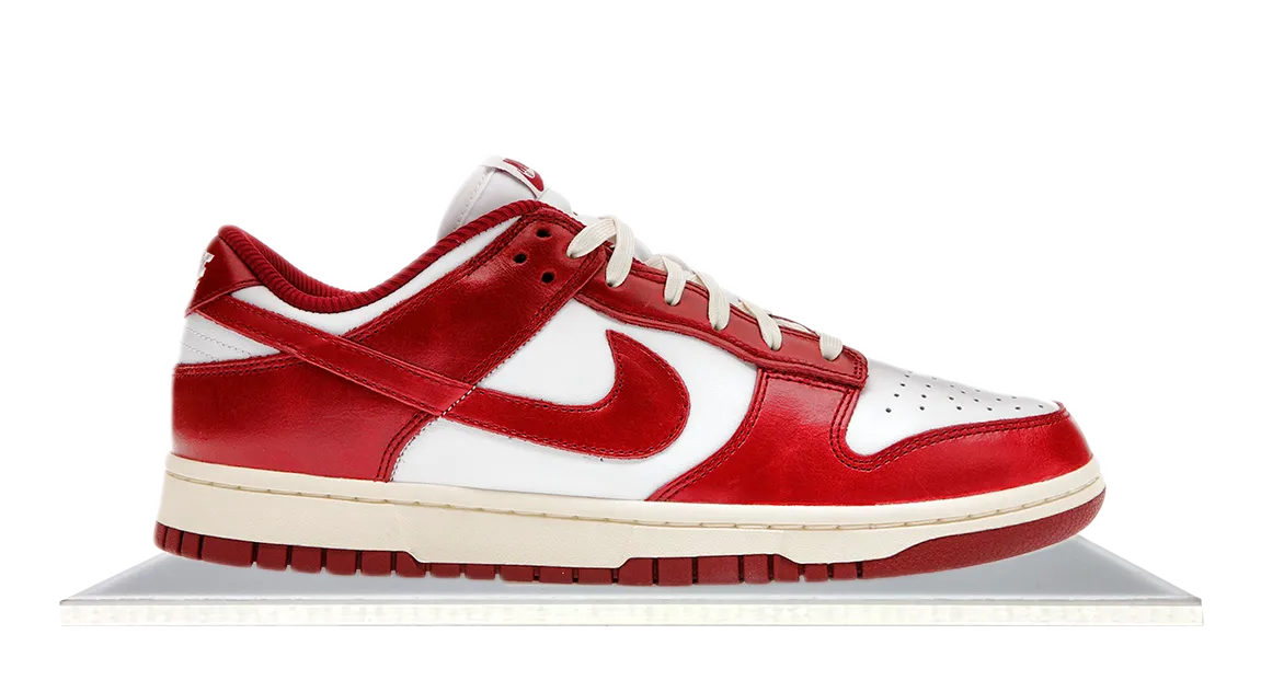 Dunk Low Vintage Red Active Steps