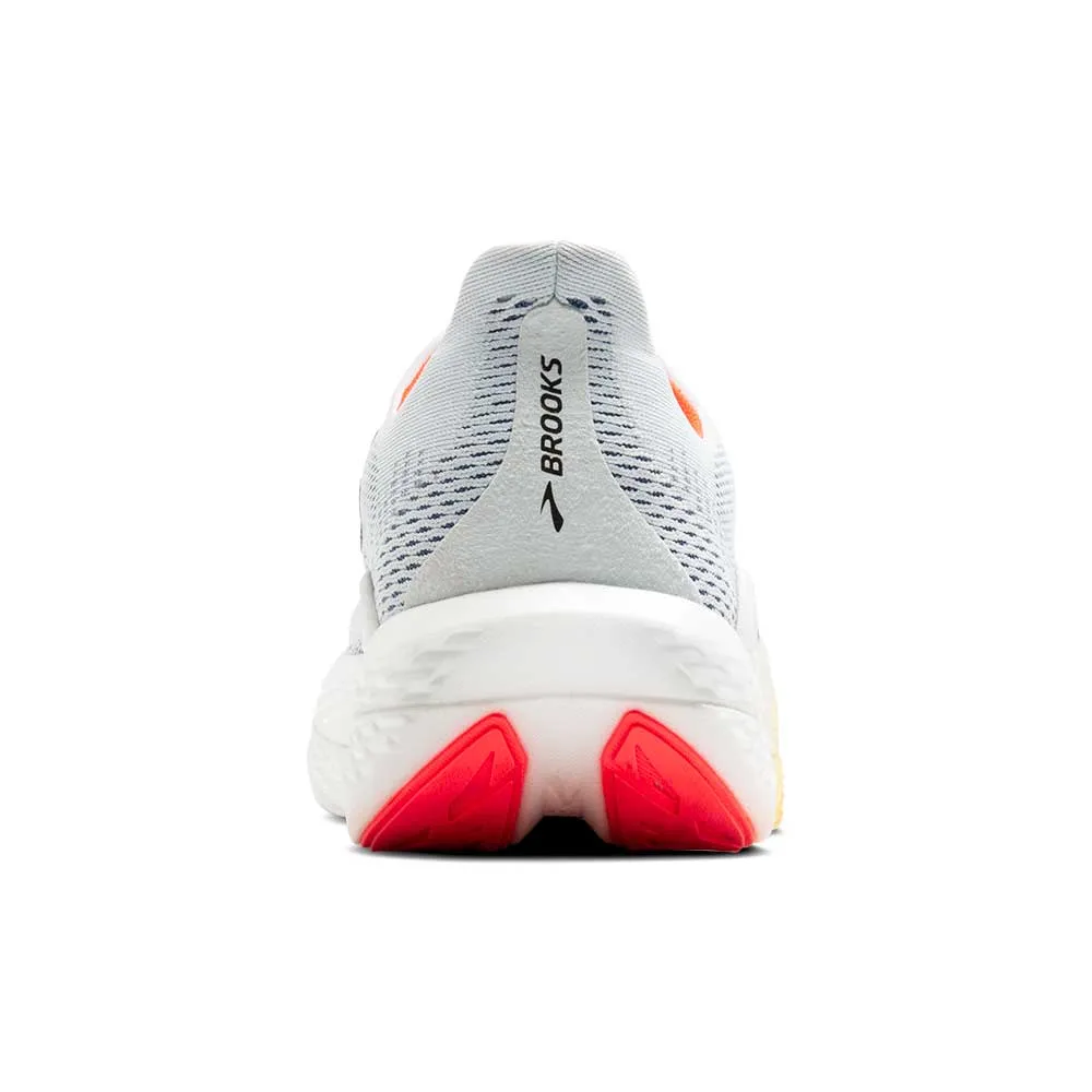 Women's Hyperion Max 2 Running Shoe - Illusion/Coral/Black - Regular (B) Wear resistant